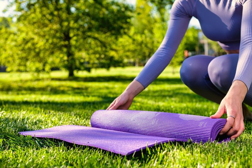 Килимок для йоги та фітнесу Power System PS-4014 PVC Fitness-Yoga Mat Purple (173x61x0.6) 1411784162 фото