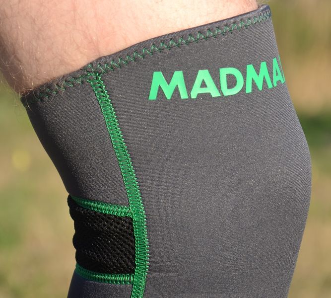 Наколінник MadMax MFA-294 Zahoprene Knee Support Dark Grey/Green (1шт.) L 1925919625 фото